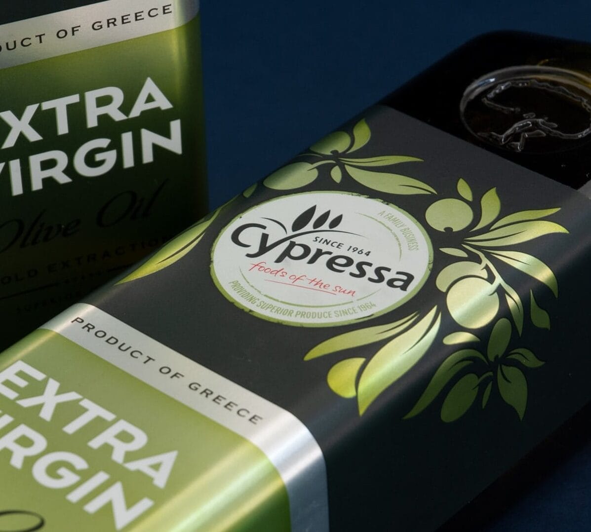 cypressa-olive-oil-packaging-design